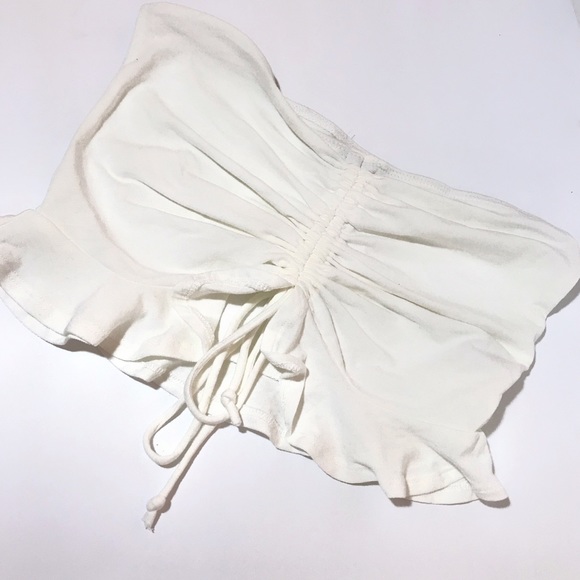 Scrunch Strapless Crop Top - Picture 3 of 3